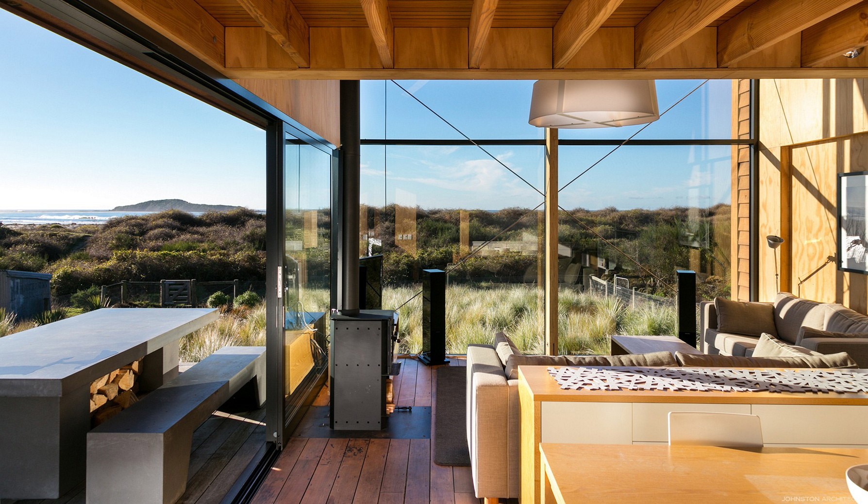 Johnston Architects 007 Taieri Mouth Bach NZ Wood Design Awards