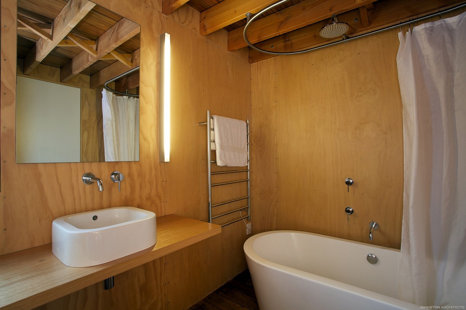 Johnston Architects 010 Bach Design Little House