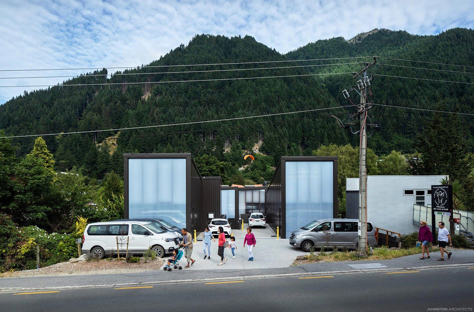 Johnston Architects 010 Tourist Accommodation Design Queenstown